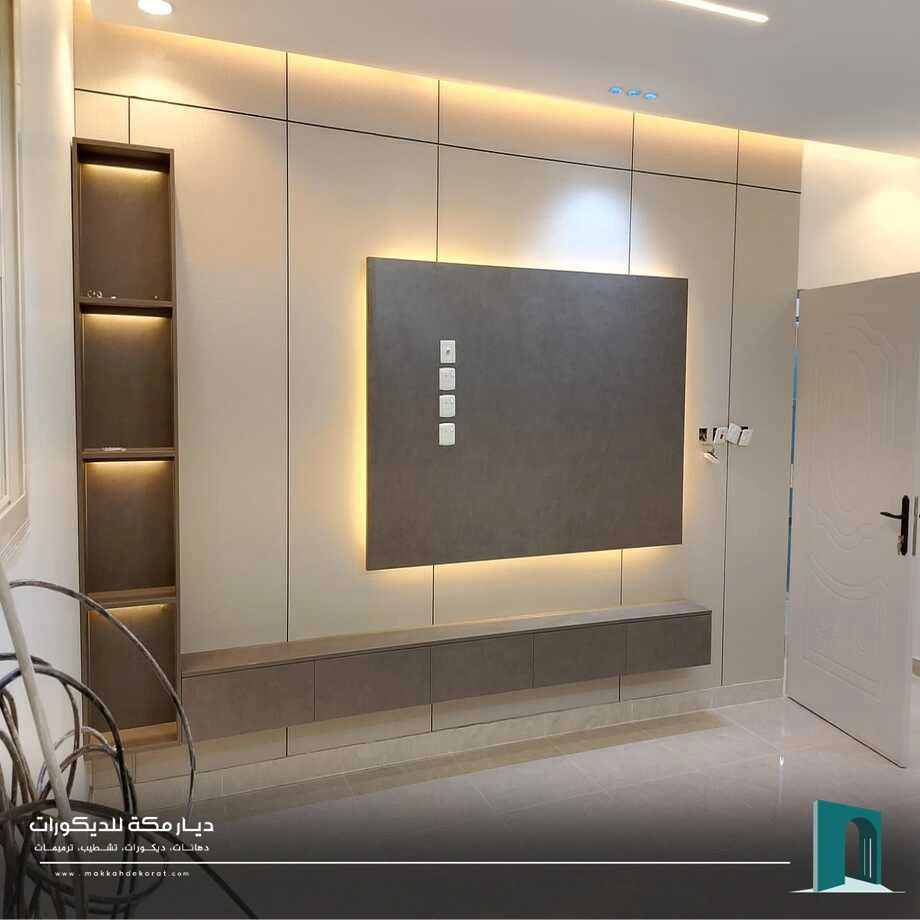 بديل الخشب خلف التلفزيون مكة