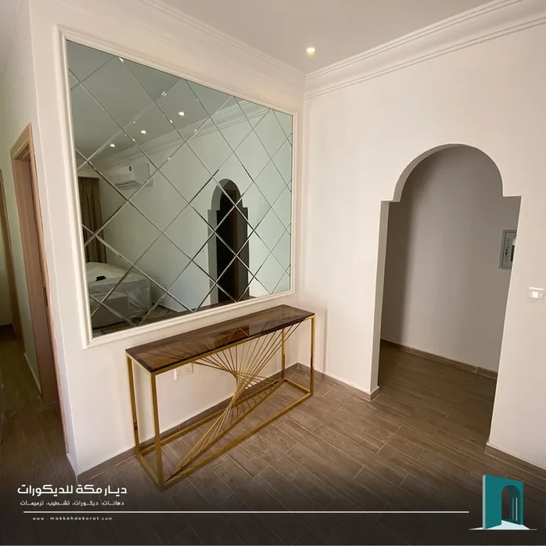 مرايا جدارية